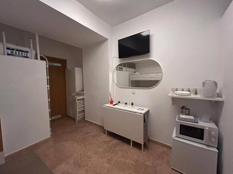 Cute Studio In Gran Via -Si1 Madrid Exterior photo